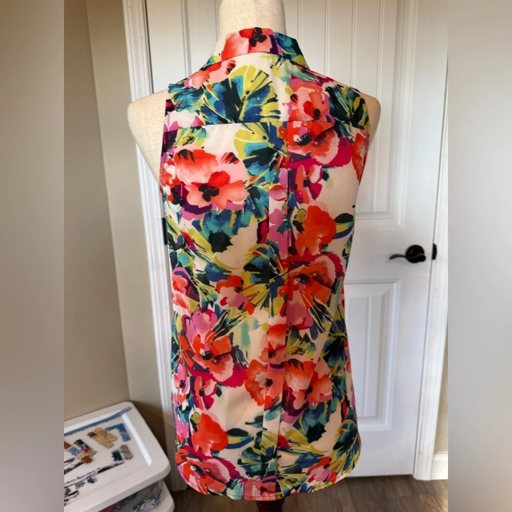 The Limited Womens XS Sleeveless Floral Button Down Blouse Tropical Multi Color - Picture 2 of 3